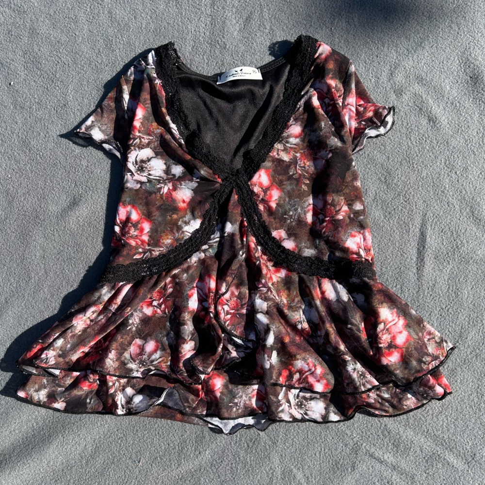 Elegant Floral Lace Trim Blouse